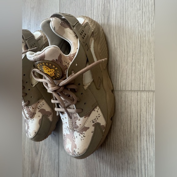 Nike Air Huarache Run Desert Ore  Men’s Camouflage Sneakers 👟 - Picture 3 of 14